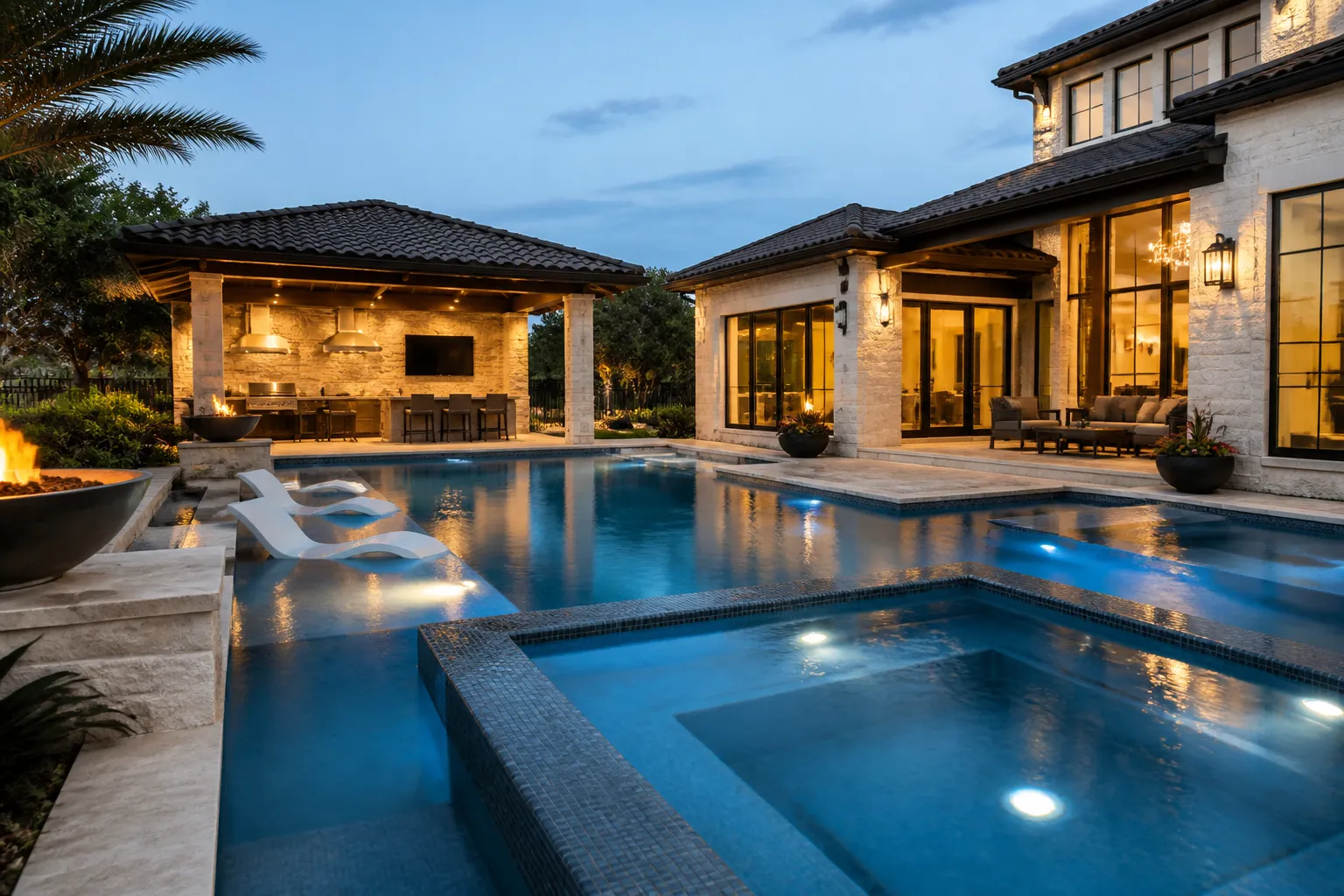 Luxury Pools